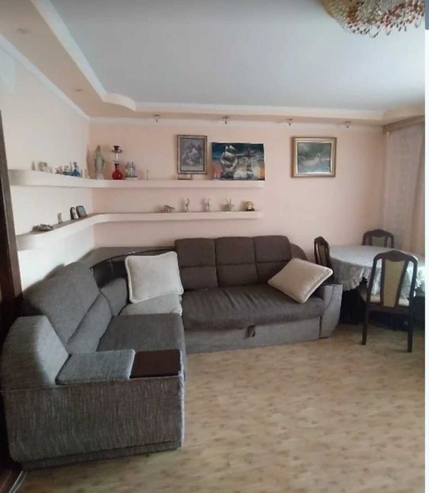 Оренда трикімнатної квартири