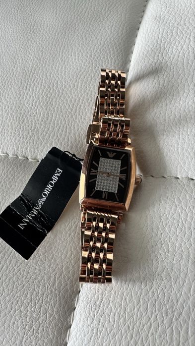 Sprzedam nowy oryginalny damski zegarek Emporio Armani