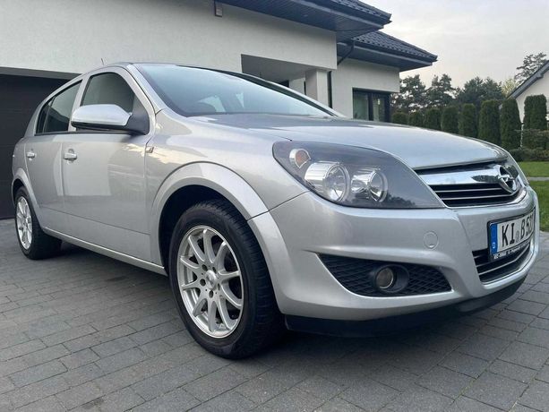 Opel Astra H Enjoy Lift, 1.4b, 5drzwi, Import-Opłacony-BDB Stan! Klima