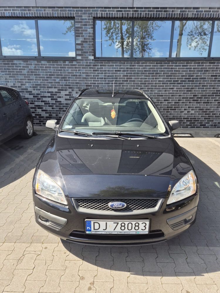 Ford focus mk2 2005 rok