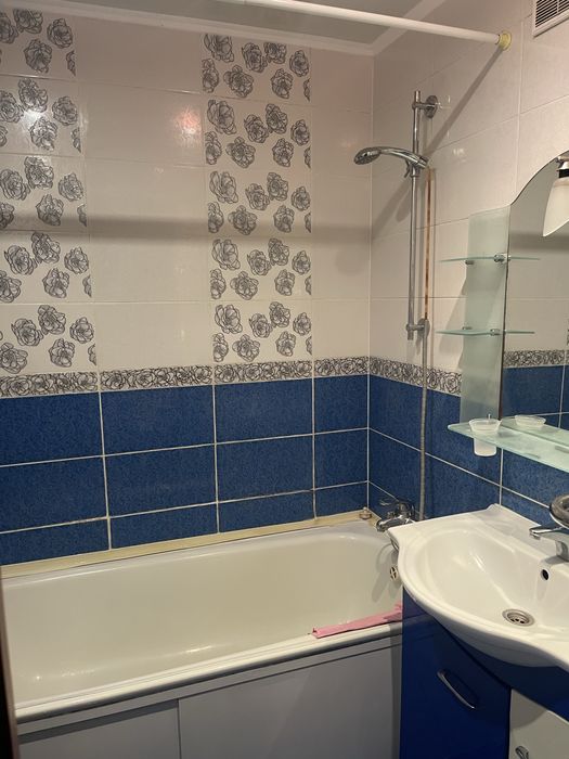 Здається 3х кім. квартира