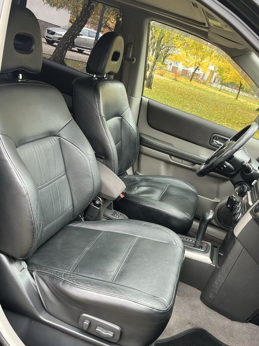 Продам ніссан X-TRAIL 2004 року газ/бензин автомат в ідеальному стані