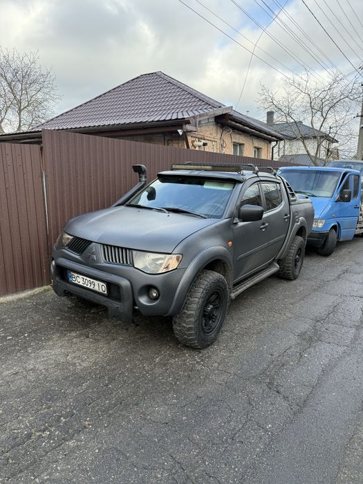 Продам л200 2.5дизель