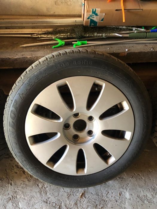 Резина з дисками 205/55 R16