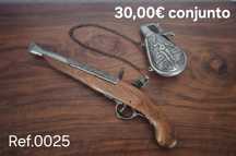 Réplica de pistola decorativa com polveira