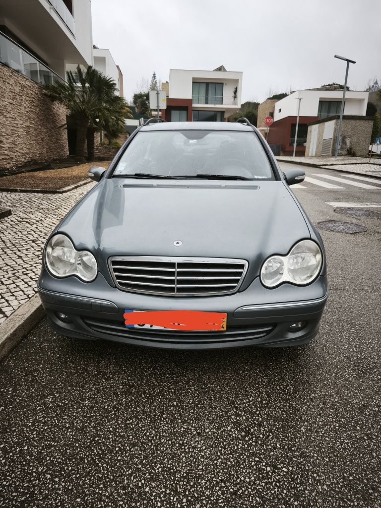 Mercedes Benz C220