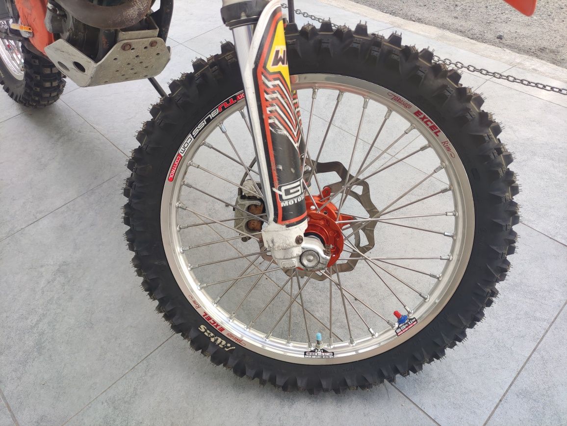 Эндуро мотоцикл KTM EXC F350 4T. Запуск кнопкой