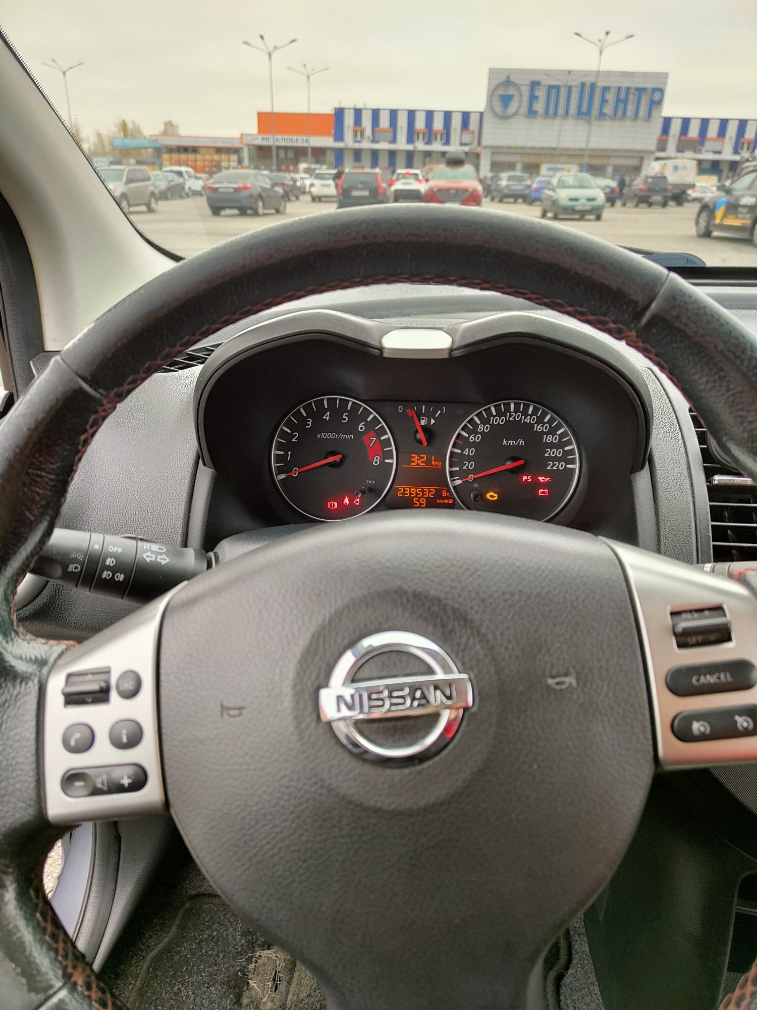 Nissan NOTE газ бензин