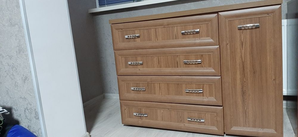 Продам комод для речей