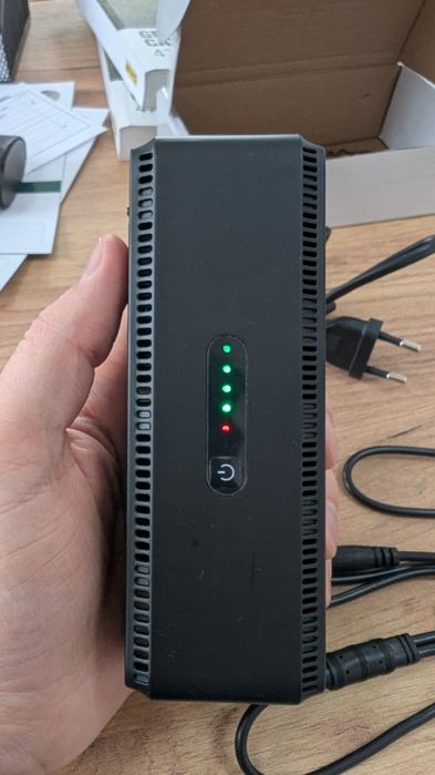 10400mAҺ ДБЖ Джерело живлення 5V 9V 12V 18W Резервна батарея Mini UPS