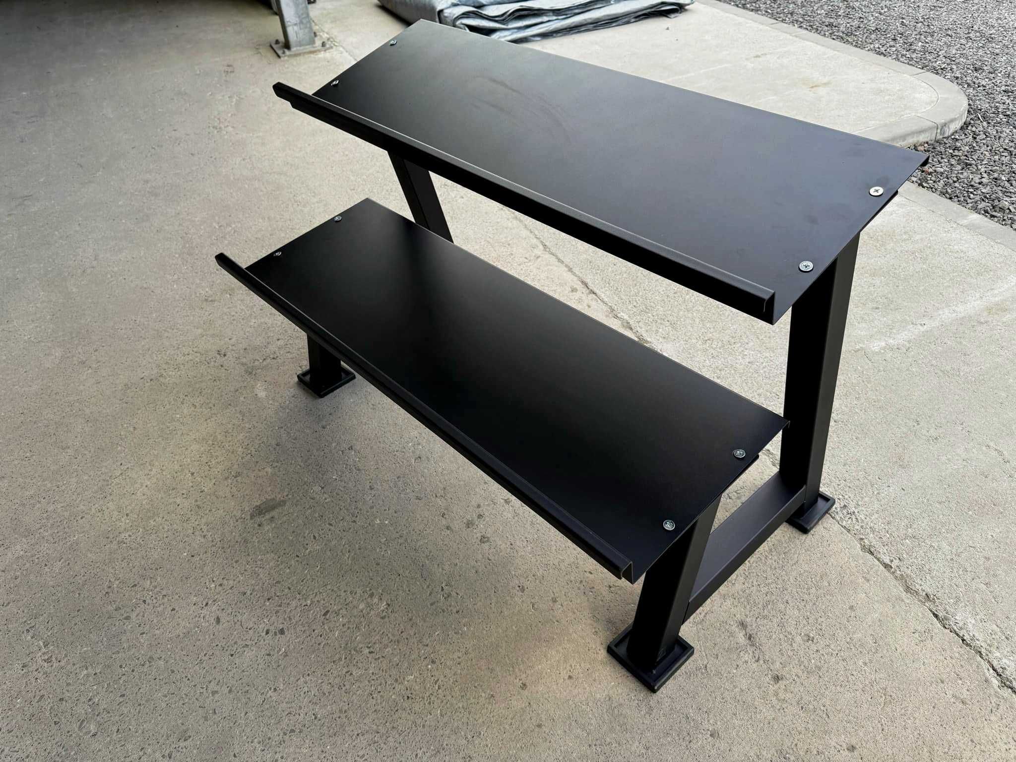 Stojak na około 10 par hantli hex 120 cm szeroki