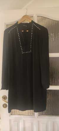 Luźna czarna sukienka