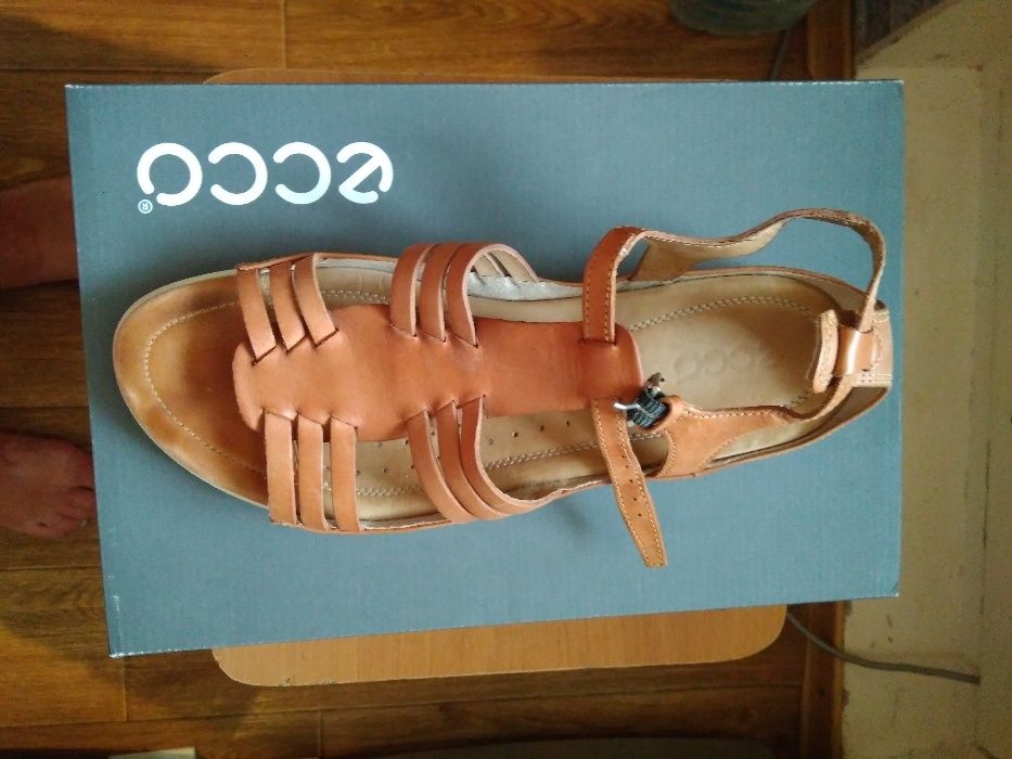 Женские . кожаные  .сандалии , босоножки.ECCO