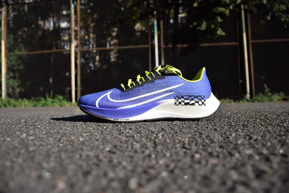 Nike Air Zoom Pegasus 37 A.I.R. Chaz Bear