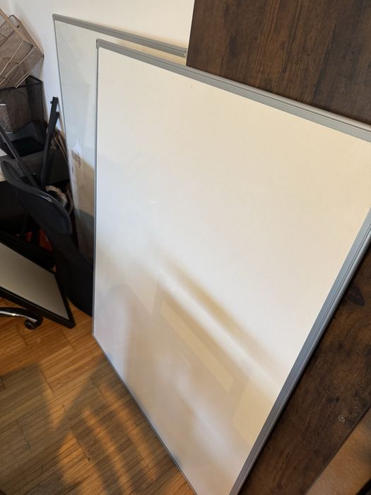 Quadro branco de escritorio