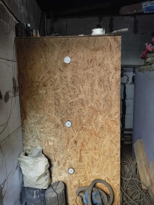 Бак аккумулятор з теплообмінником