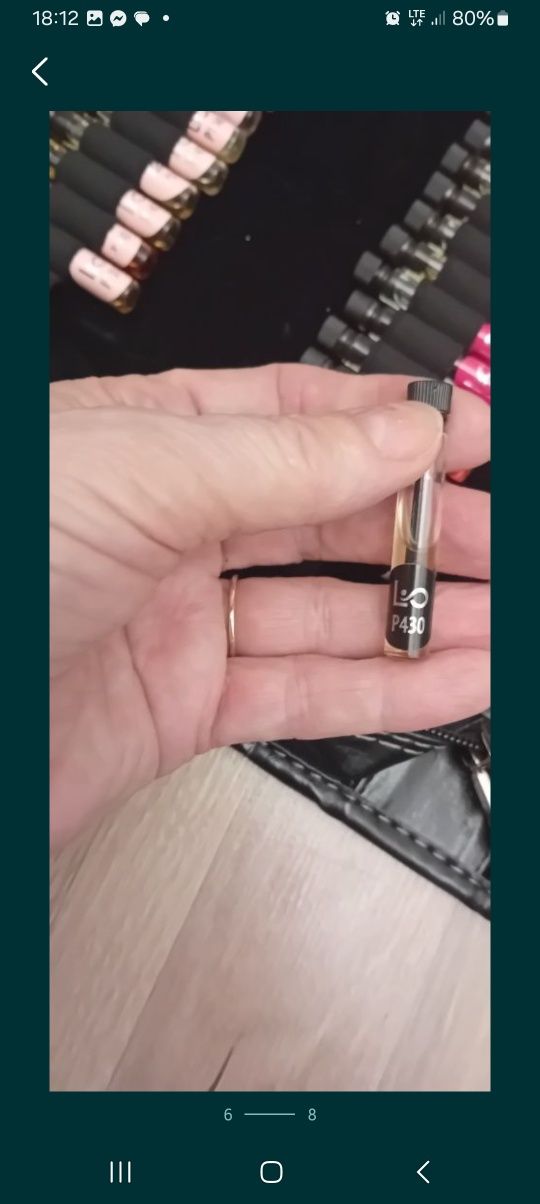 Etui z próbkami perfum Lou-Pre