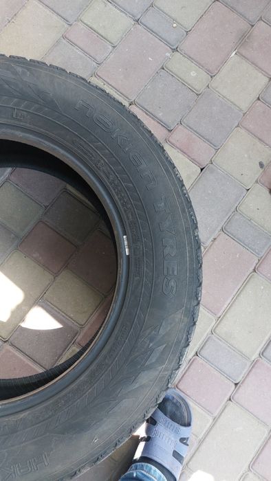 Продам nokian 265 60 18 зима