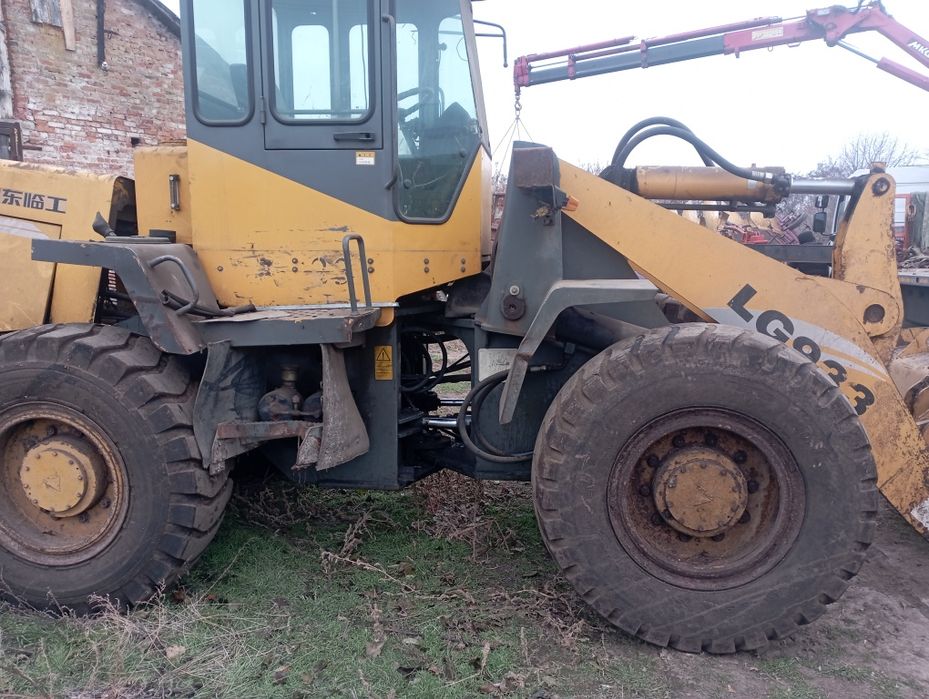 Фронтальный погрузчик SDLG 933L