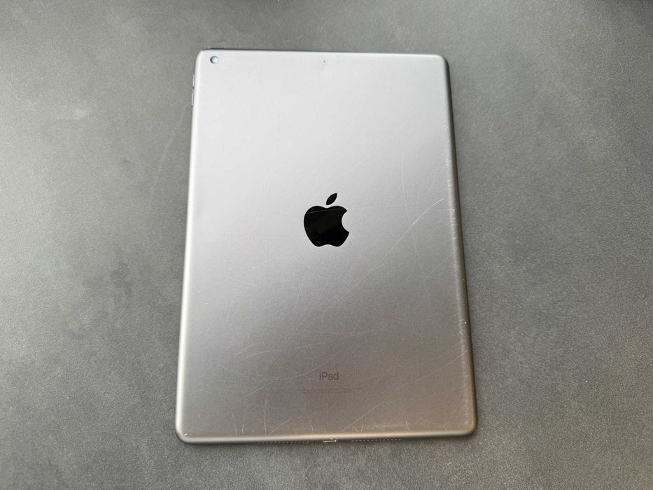 Tablet Apple iPad 9 gen. 64 GB WIFI bat: 59% + GW 6 msc