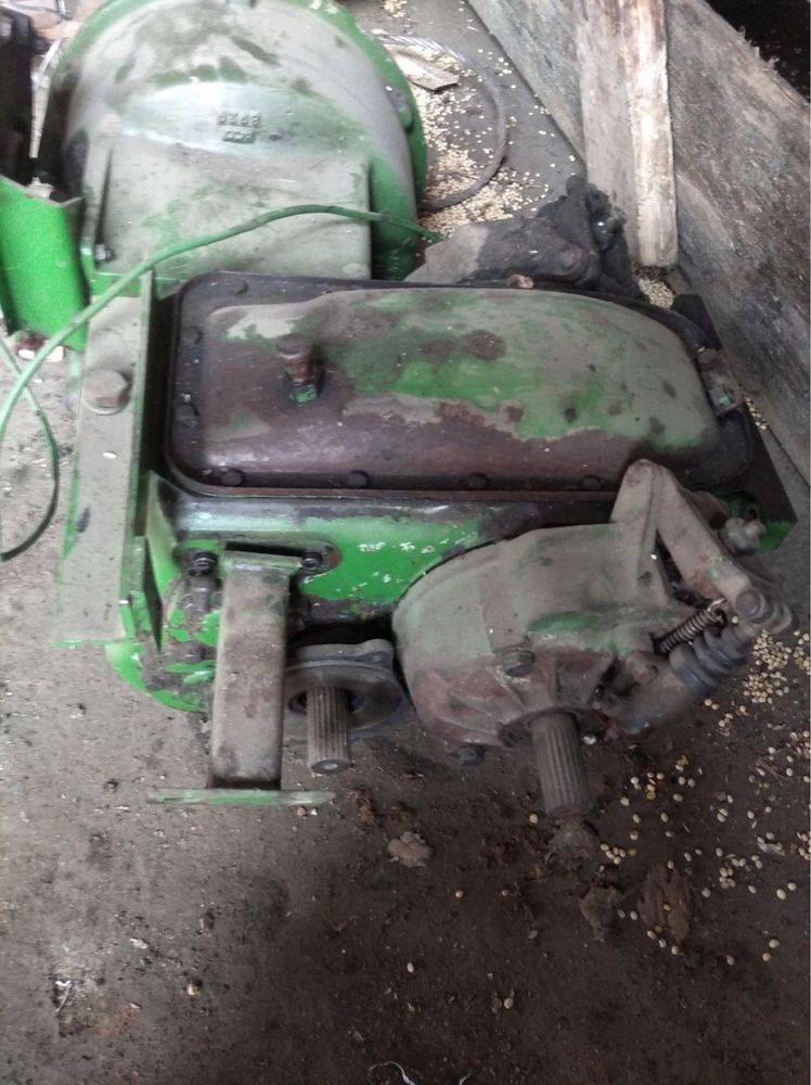 КПП на John Deere 975