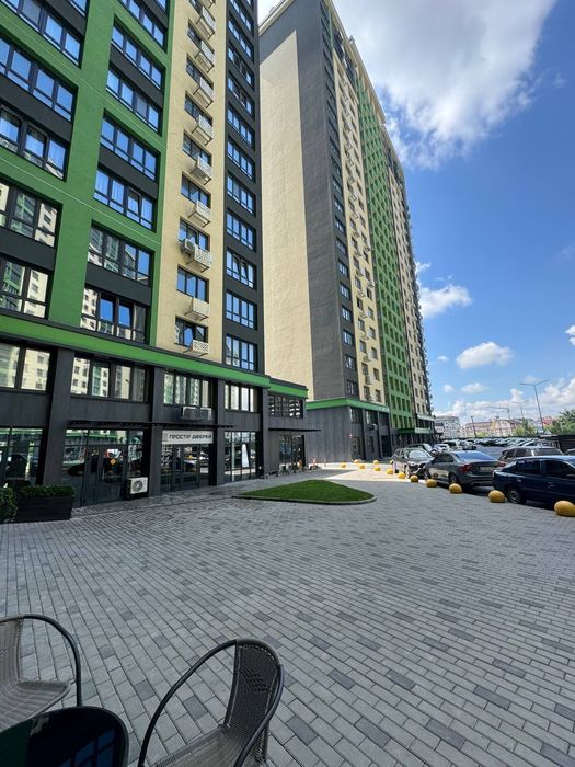 Продається простора трикімнатна квартира «ЖК Liko-Grad Perfect Town»