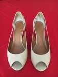 Sapatos abertos de senhora cor bege