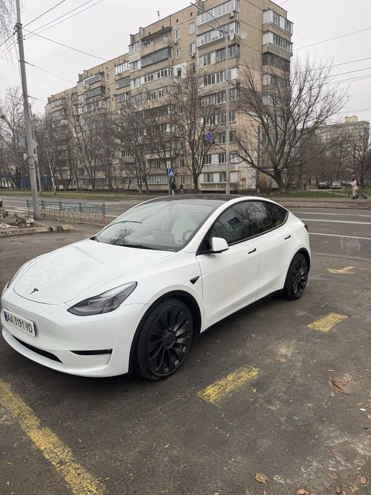 Продам Tesla Model Y Performance 2022рік 82квт