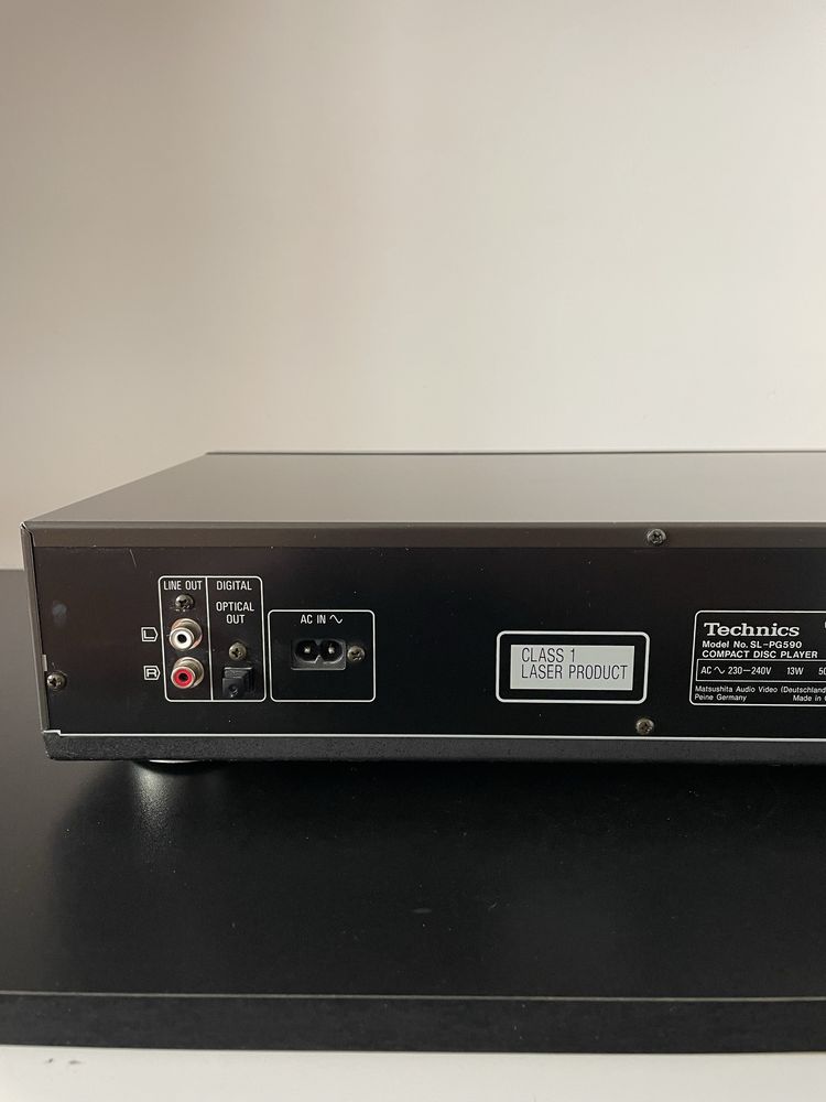Odtwaracz cd technics SL-PG590