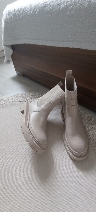 Botki sztyblety Mango