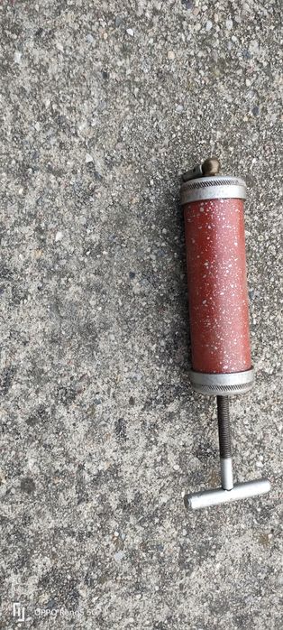 Wyprzedaż garażowa dla lubiących Starocie