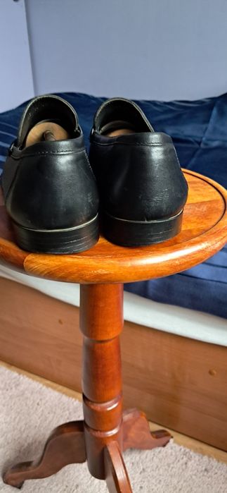 Męskie, skórzane buty/ mokasyny firmy Carlo.