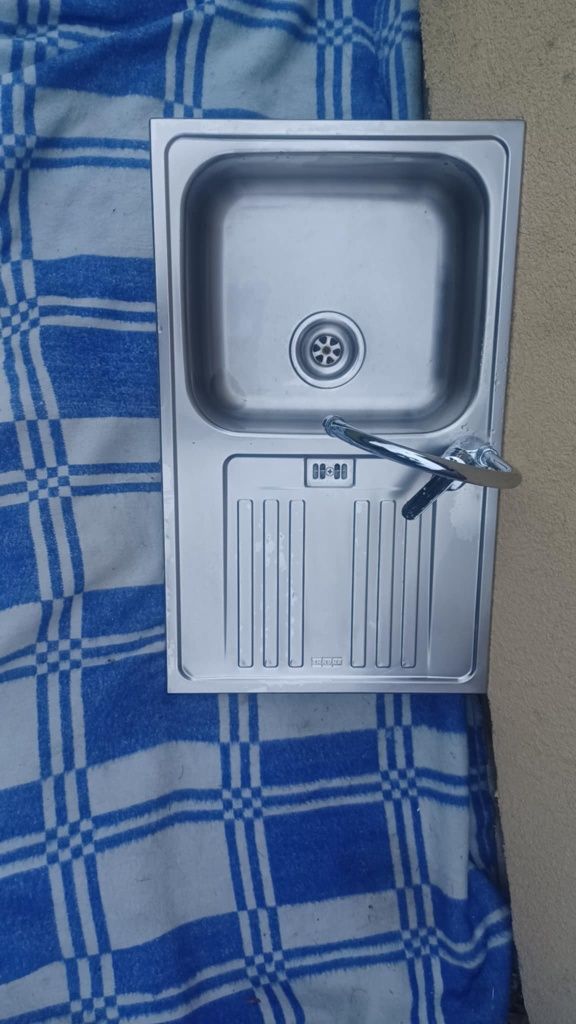 Zlewozmywak z ociekaczem Franke