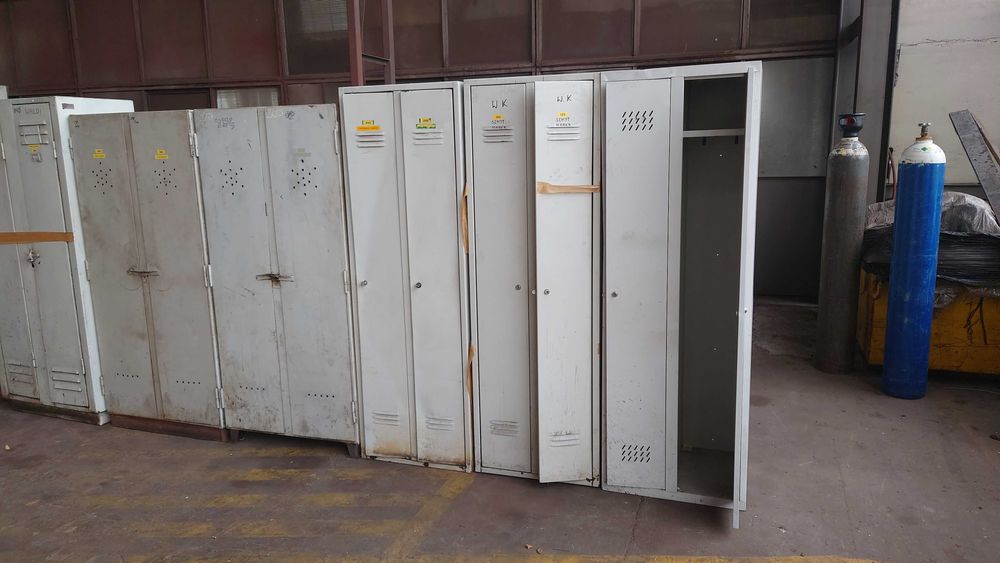 Szafki pracownicze Używane