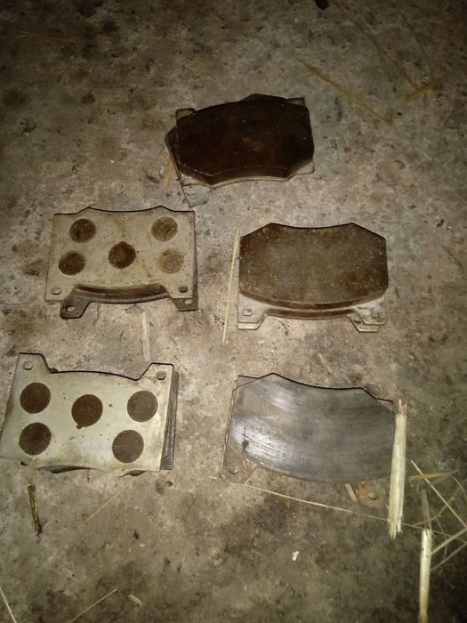 Продам колодки Москвич,Жигуль(нові)
