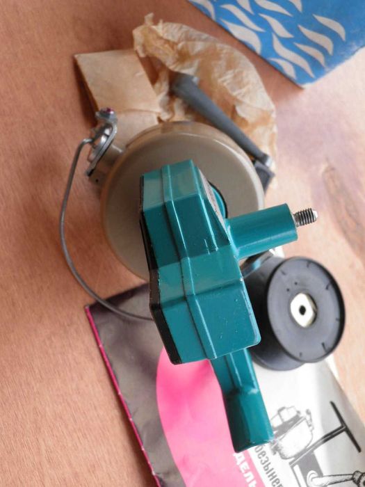 kołowrotek DELFIN-4 radziecki kolekcjonerski