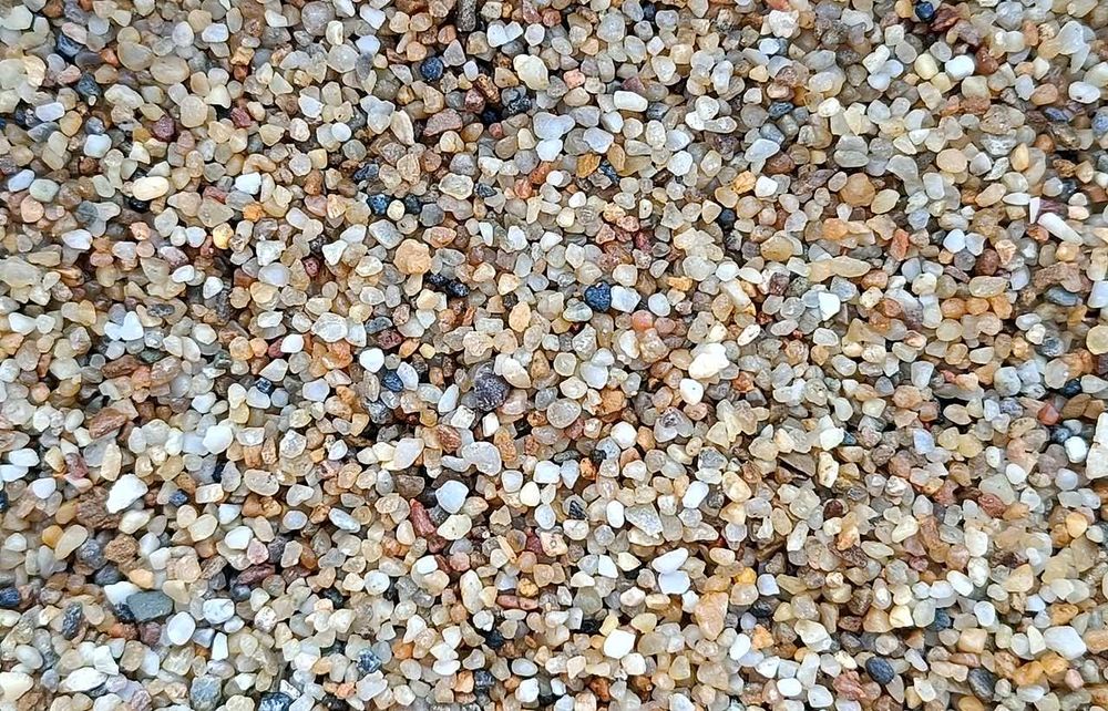 Żółty, bursztynowy piasek, żwirek kwarcowy do akwarium 2-3mm 25kg