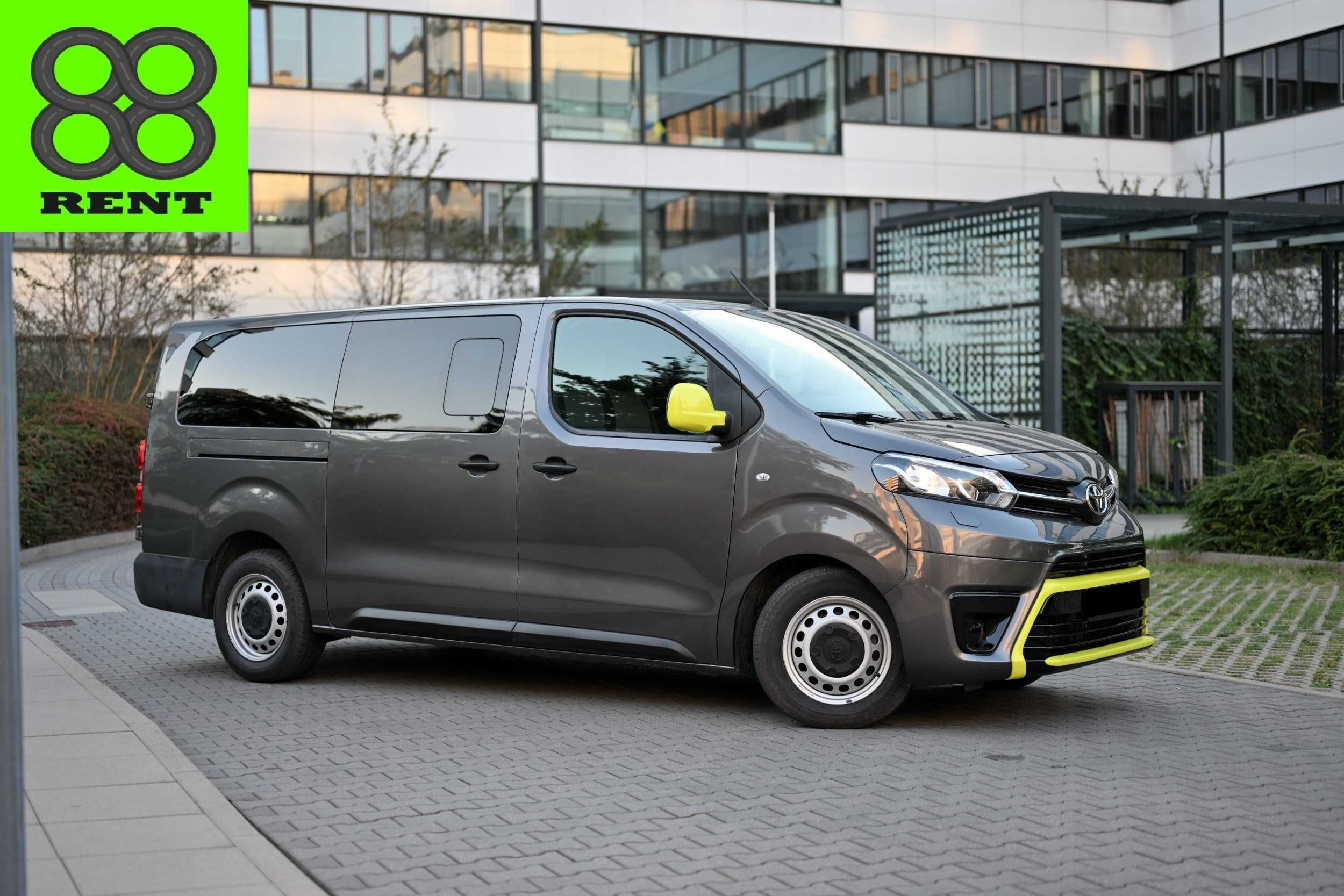 Wypożyczalnia busów i aut osobowych. Car for rent. Toyota Proace.