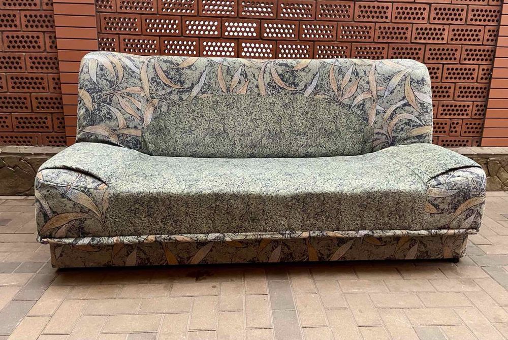 Компактний, стильний диван-ліжко "Алекс"  в НОВОМУ стані.