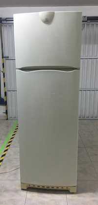 Frigorifico 329l c/ congelador INDESIT R34 T