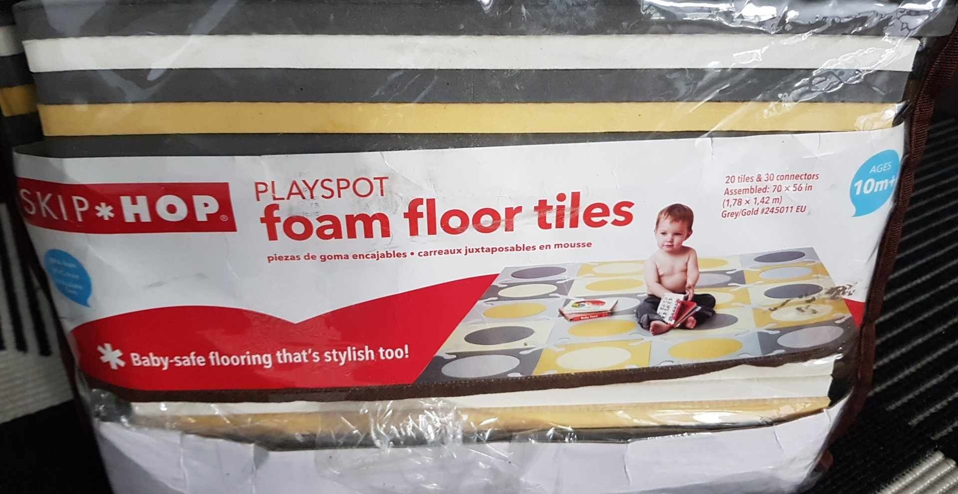 Piankowa mata do zabawy skip hop Playspot grey/gold z dodatkowymi wkła