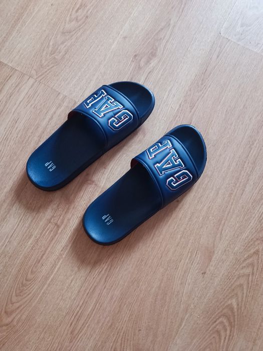 Чоловічі шльопанці для пляжу GAP