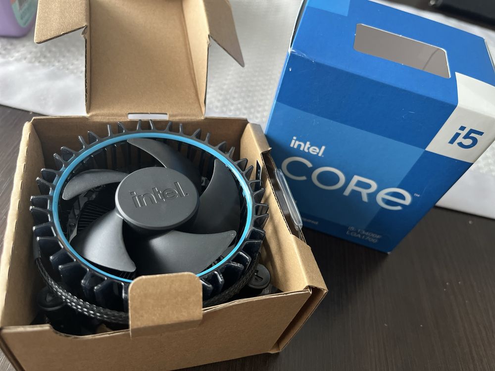 Wiatrak - chłodzenie procesora Intel Core i5