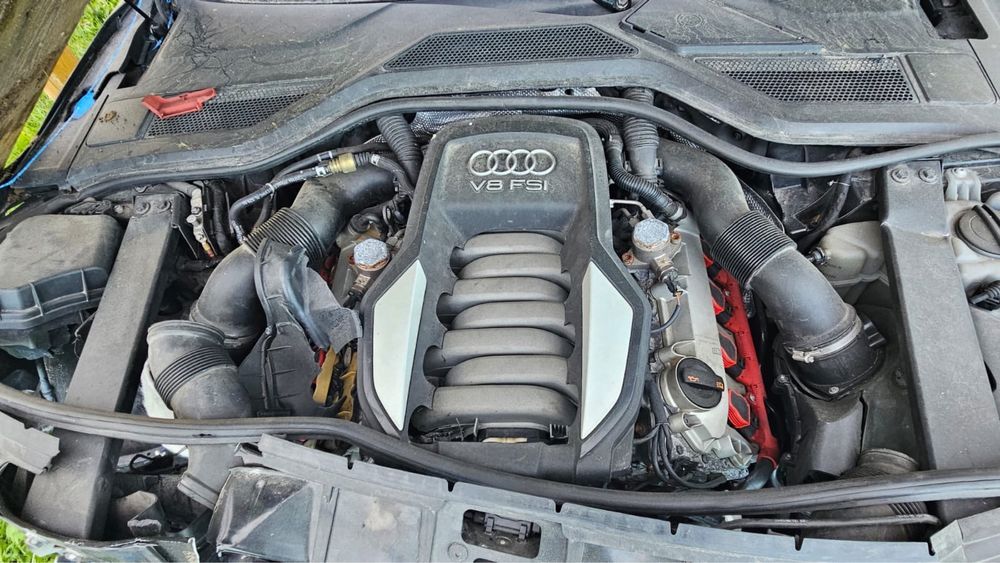 Audi A8L 4,2 V8