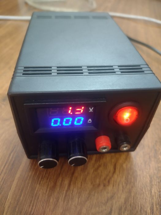 Лабораторный блок питания 24в 5А