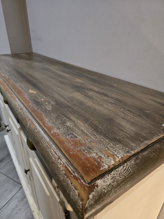 Salon, sypialnia, przedpokój