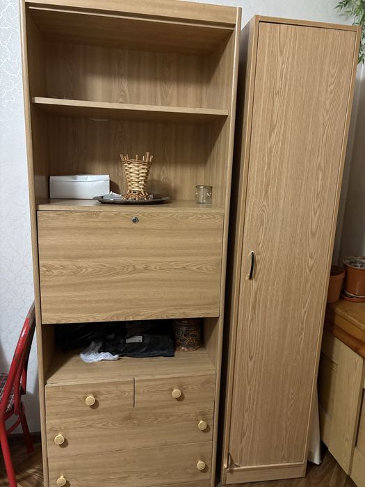 Меблі офісні із ДСП вживані