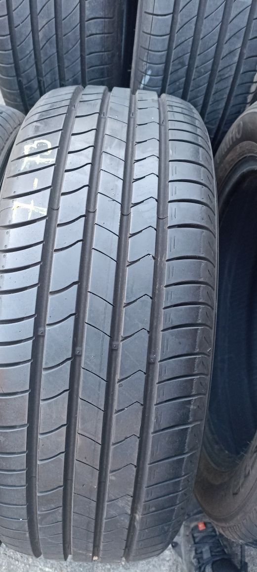 Opony letnie 215 55.18 95H kumho 2022r. 7.3-7 mm