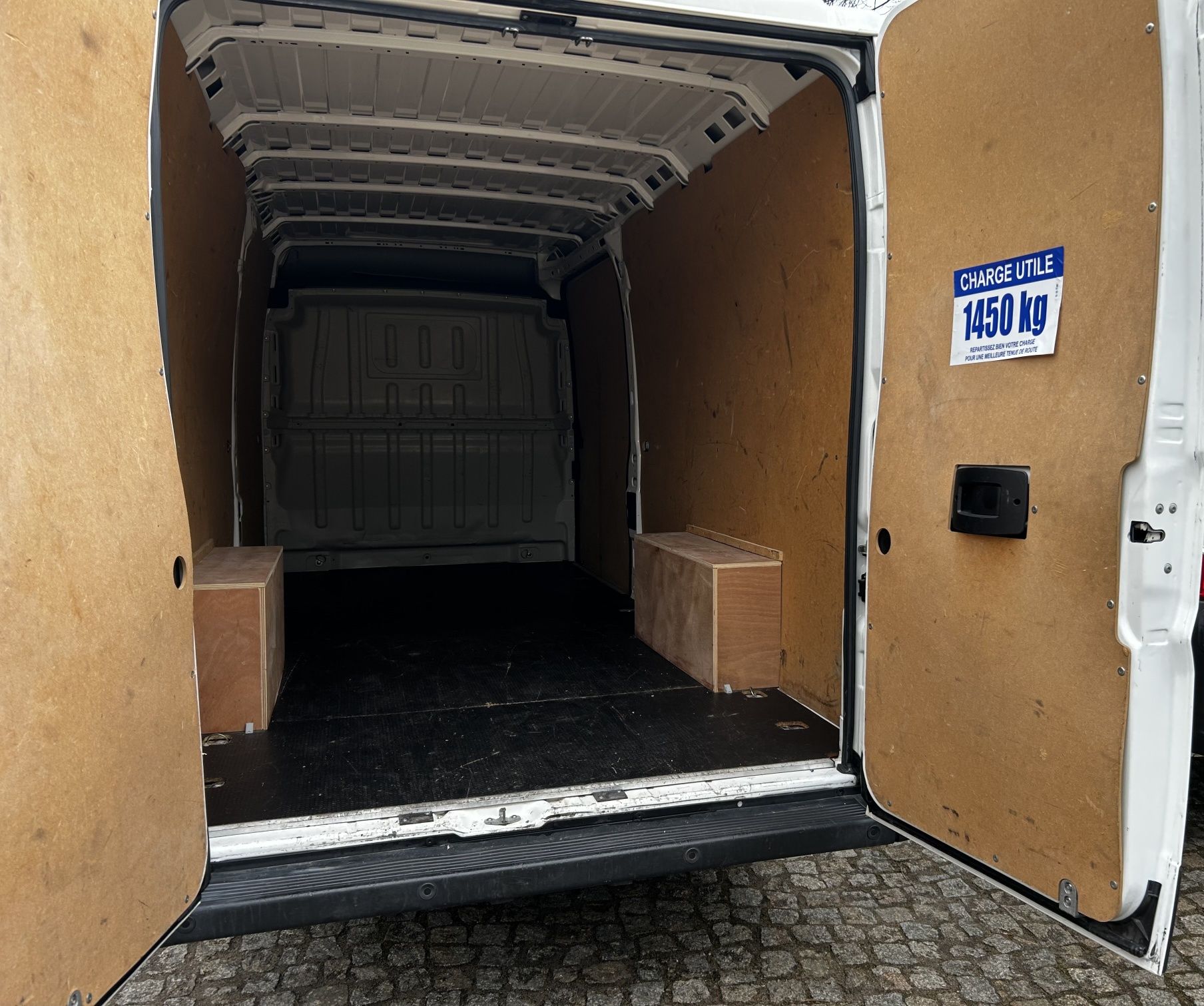 Wynajem aut dostawczych bus Toruń (kuj-pom) 250 zł/ dobę