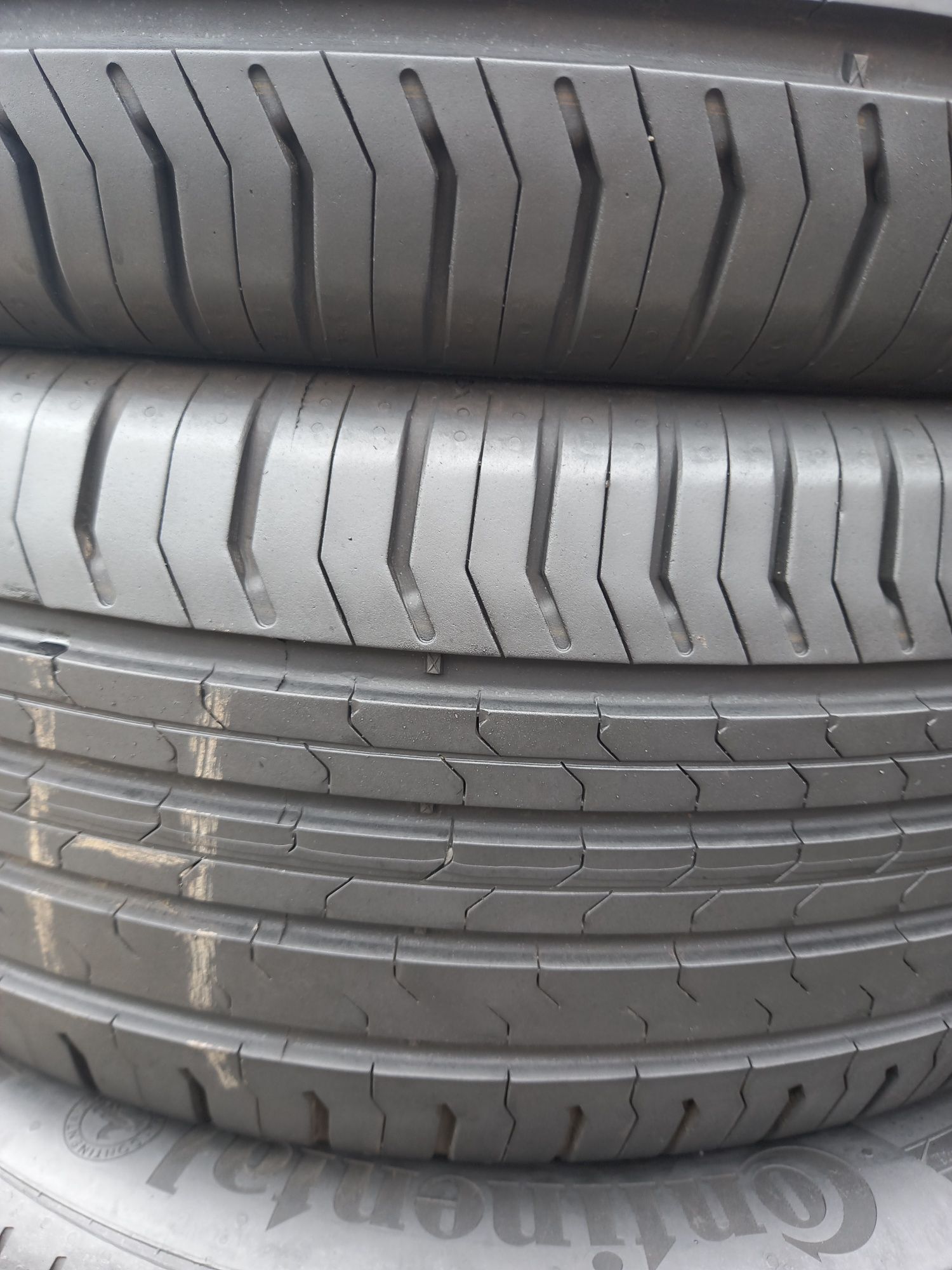 Opony używane jak nowe 235/55/17 continental 2x8 mm 2022 rok prod